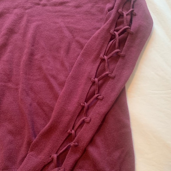 Garage | burgundy lace up sleeve sweater - Picture 2 of 4